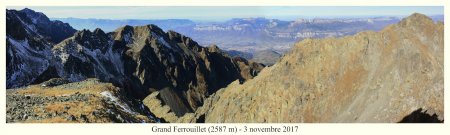 Panoramique depuis la Pointe Centrale Sud du Ferrouillet (2587 m)