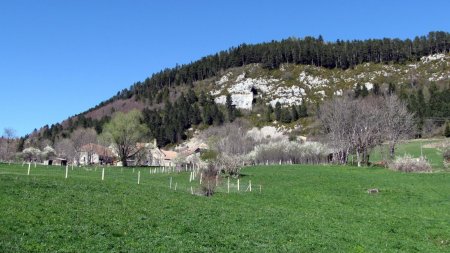 Le hameau des Sièzes.