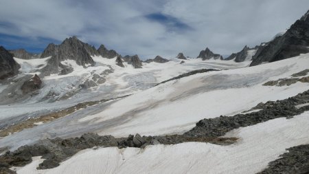 Le glacier du Tour (vue à proximité du Bec Rouge inférieur).