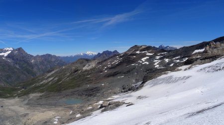 Du col sans nom sur la frontière (3120m environ), vue sur le Val di Rhêmes et le ghiacciaio del Fond.