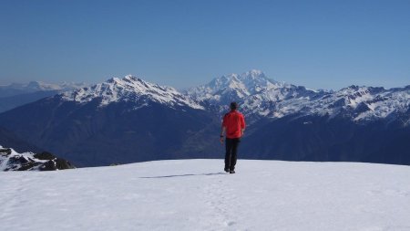 En route, d’un pas décidé, vers le Mont Blanc...