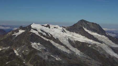 Dôme de la Sache (3601m) et Mont Pourri (3779m)