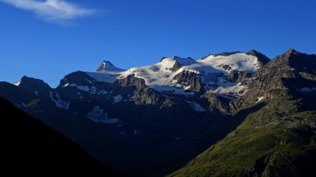 Albaron et glaciers du Vallonnet.