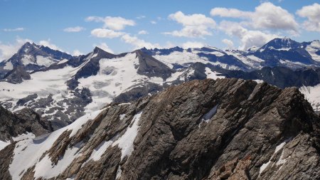 Glaciers des sources de l’Isère, les Levanna, les Aiguilles Rousses et la Petite Ciamarella.