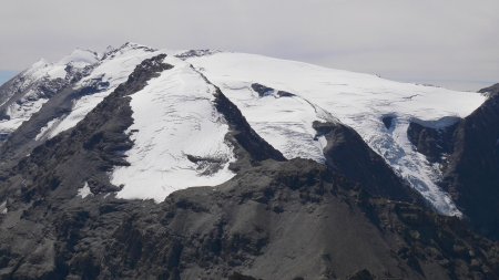 Pointe des Mines, Pointe des Plates des Chamois, ghiacciaio di Suessa et glacier Supérieur des Balmes ou de Vaudet.