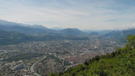 Peu après le sommet, vue sur Grenoble