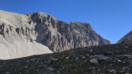 Malpasset et Obiou, du col de la Fuvelle (2418m).