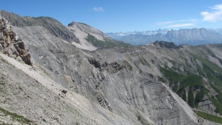 Vue côté Hautes Alpes : La Rama, Faraut et les Ecrins au fond.