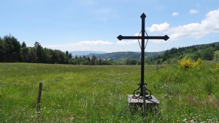 Croix de Saint-Sabin et fin de rando.