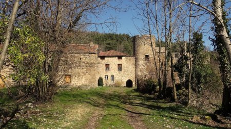 Château du Rousset.