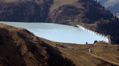  Lac et barrage de la Girotte