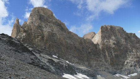 Pic d’Asti, Pain de Sucre et Rocca Rossa vus depuis les abords du Col d’Asti.