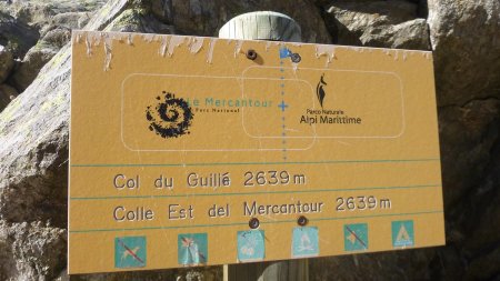 Frontière franco-italienne, mais également des deux parc nationaux jumelés : Mercantour et Alpi Maritime