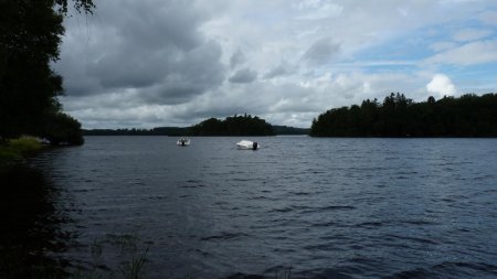 Un lac propice à la navigation