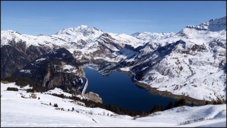 Lac de Roselend et Mont Blanc