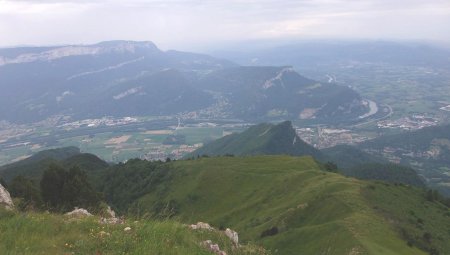 La vallée de l’Isère vue des Rochers de Chalves.