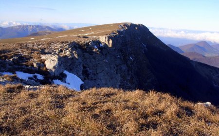 Le Merlu (1606 m), point culminant de la Montagne d’Angèle