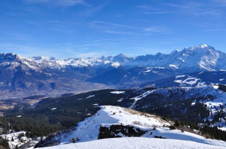 Vue sur le massif du Mont Blanc depuis Petit Croisse Baulet