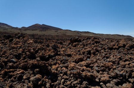 Coulée de lave brune type ʻaʻā