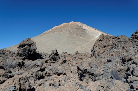 Le pain de sucre du Teide (3718 m)