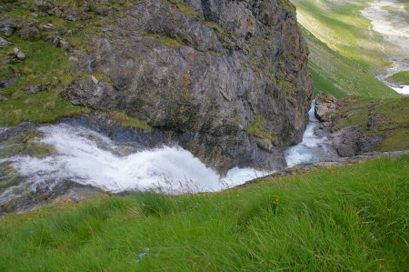 La cascade du ruisseau d’Ossoue