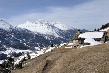 Vue sur le Val Cenis et les aiguilles de Scolette et d’Ambin