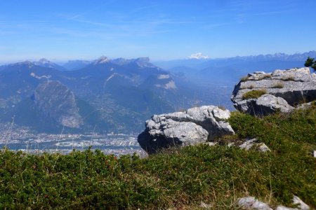 Le Néron, Chamechaude, le Mont Blanc