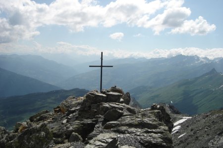 Croix sommitale du mont Valezan
