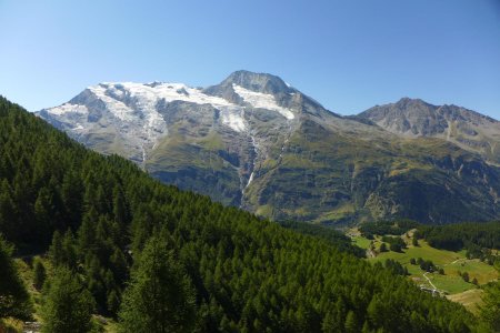 Mont Pourri et Dôme de la Sache - en bas le Monal