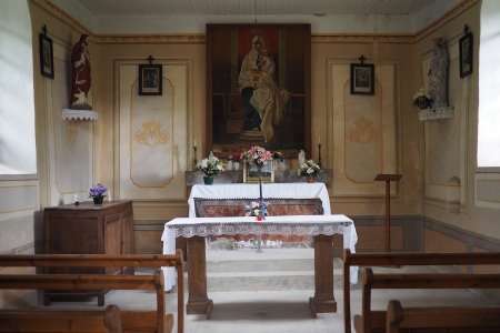 L’intérieur de la chapelle