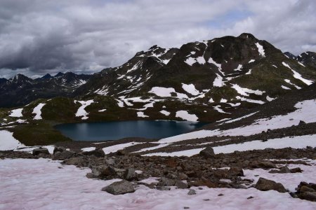 Jöriseen, le lac supérieur (2518m).