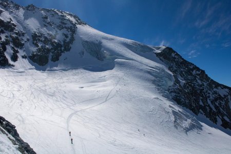 Le glacier du Geay et sa partie raide depuis le Col des Roches