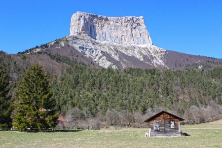 Le Mont Aiguille vu de Richardière
