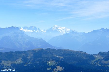 Aiguille Verte et Mont-Blanc depuis le sommet