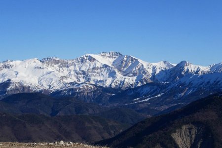 Il me semble que Paul et Jean C.Rien sont par làbas.https://www.altituderando.com/Tour-de-Roche-Close-et-Pic-des-Tetes-en-hivernale#commentaires