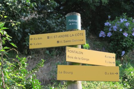Direction Saint-Genoux