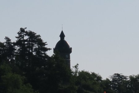 Châtonnay, la Tour de l’Horloge