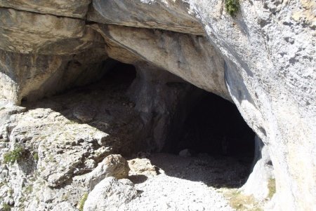 L’entrée de la grotte