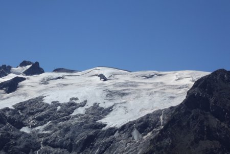 Glacier de la Girose, qui a connu des jours meilleurs....