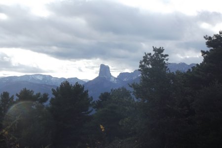 Zoom sur le Mont-Aiguille