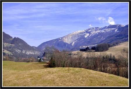 Vallée de Chezery Forens et l’effondrement de Roche Franche