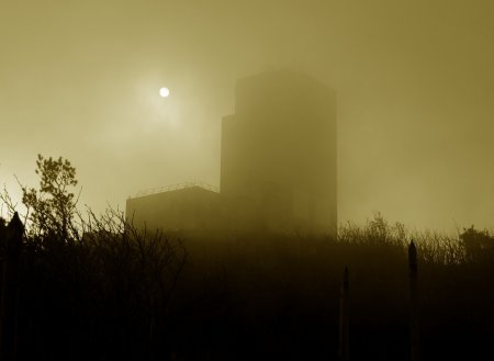 Le 23, le Soleil à joué avec le brouillard.