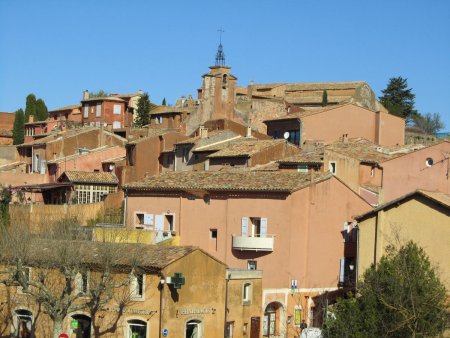 Le superbe village de Roussillon.
