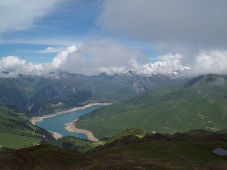 le Mont Blanc et le lac de Roselend