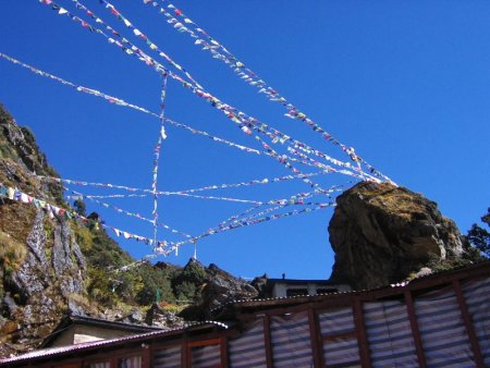 Drapeaux de prière au monastère de Thame