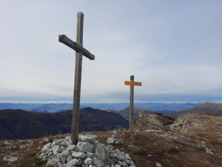 Les croix du sommet de Géruen