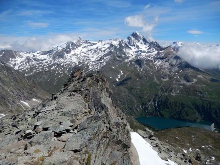Vue sur la Dent Parrachée, Roche Chevrière et le Glacier de Labby