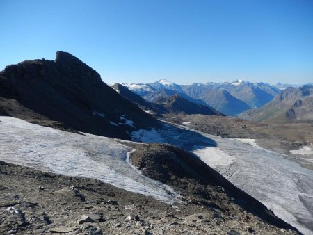 Glacier du Grand Pisaillas vue sur la Pointe Pers et l’Aiguille du Montet