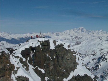 sommet N sur fond de Mt Blanc