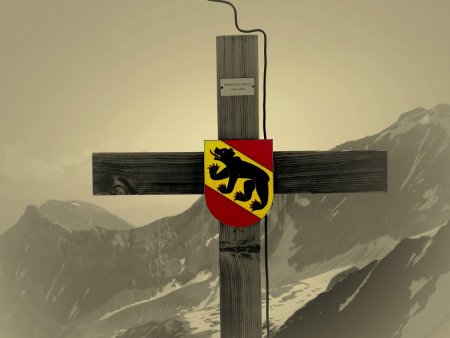 Croix sommitale et blason du canton de Berne.